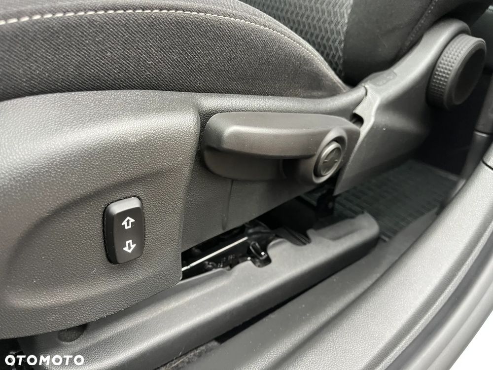 Opel Insignia 2.0 CDTI Business Edition S&S - 27