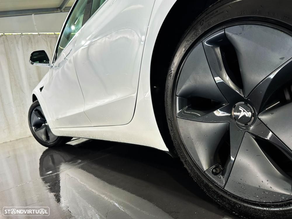 Tesla Model 3 Long-Range Dual Motor AWD - 8