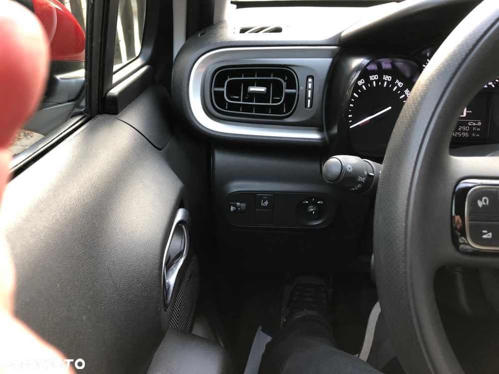 Citroën C3 1.2 PureTech C-Series - 3
