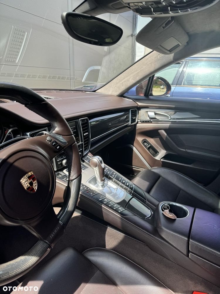 Porsche Panamera 4S PDK - 7