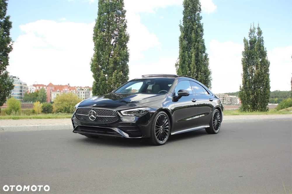 Mercedes-Benz CLA - 1
