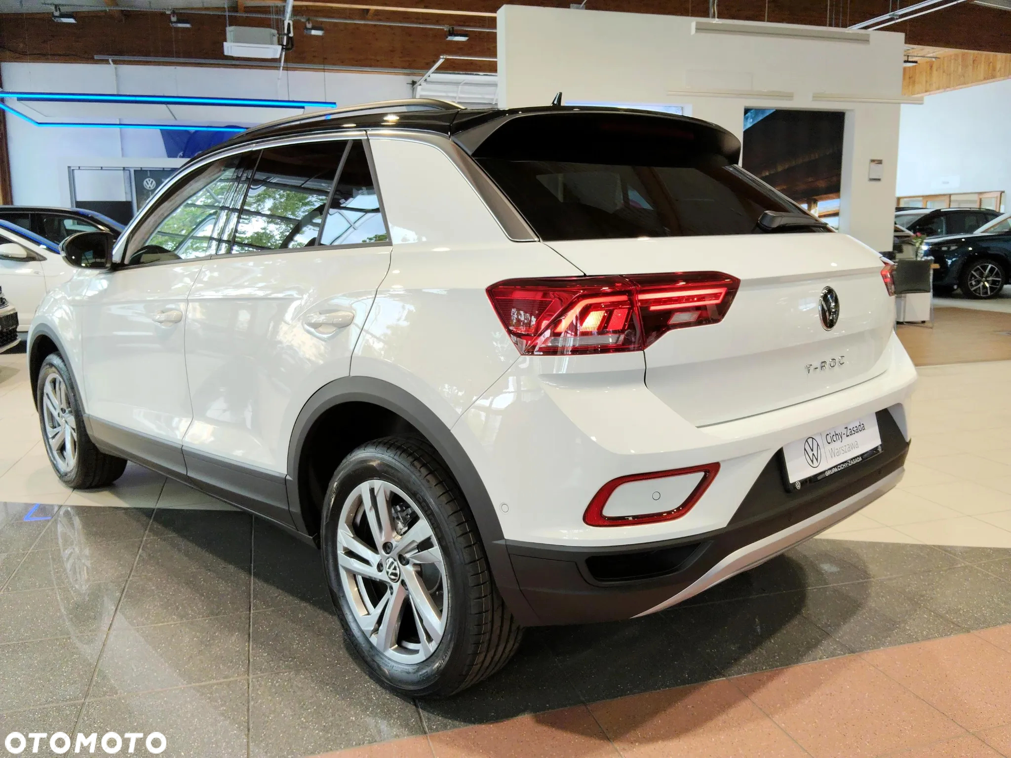 Volkswagen T-Roc 1.5 TSI Life Plus DSG - 38