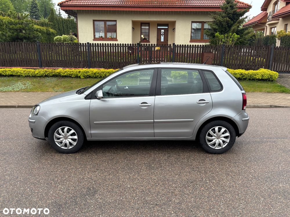 Volkswagen Polo 1.4 TDI Comfortline - 2
