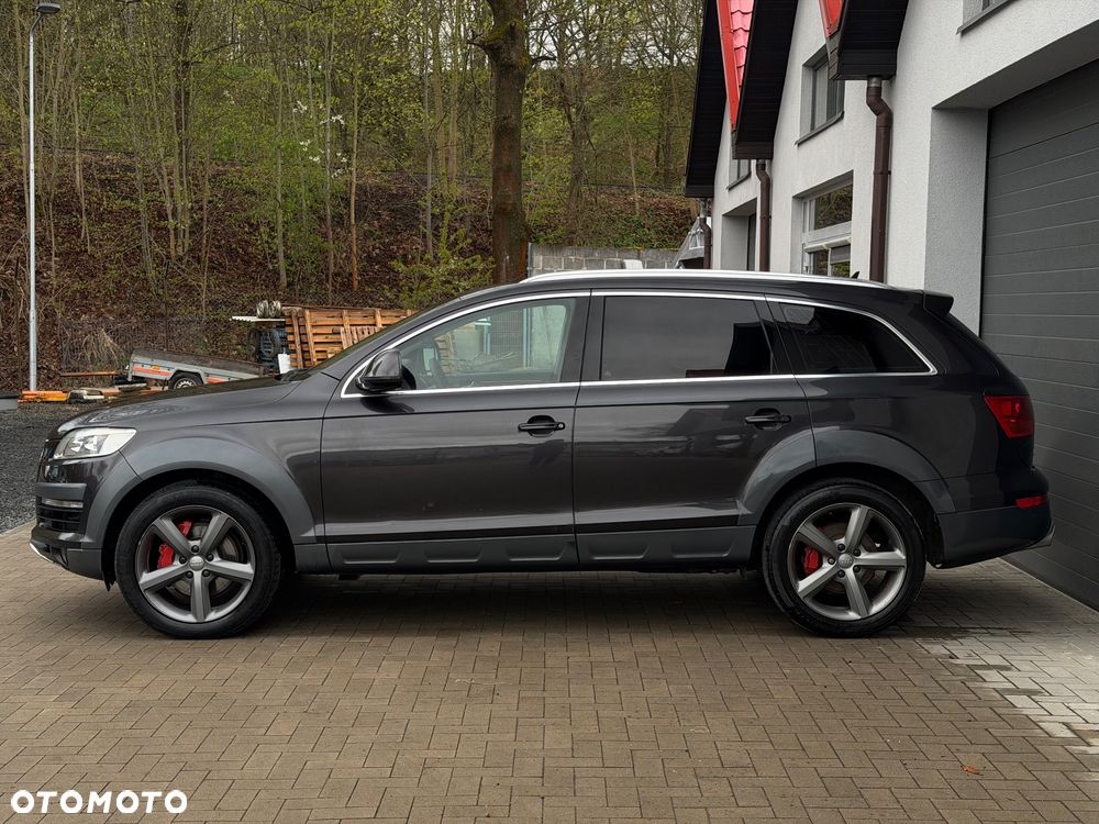 Audi Q7 - 8