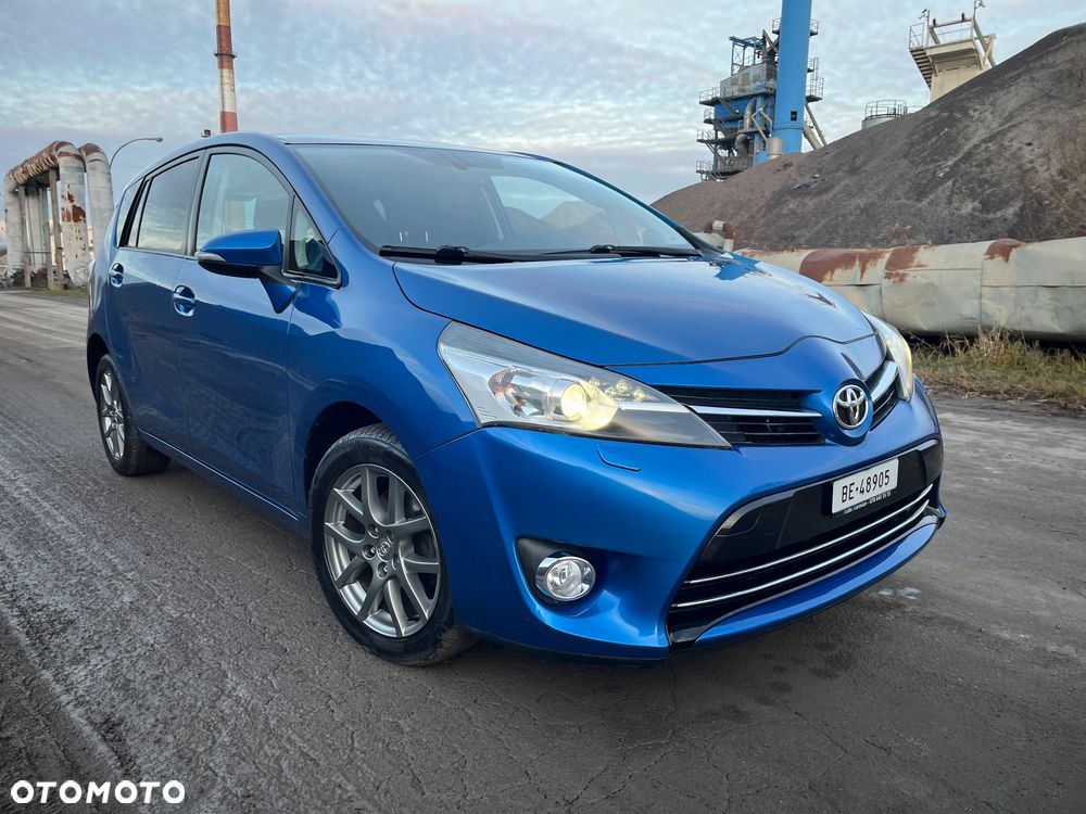 Toyota Verso 1.8 Executive - 13