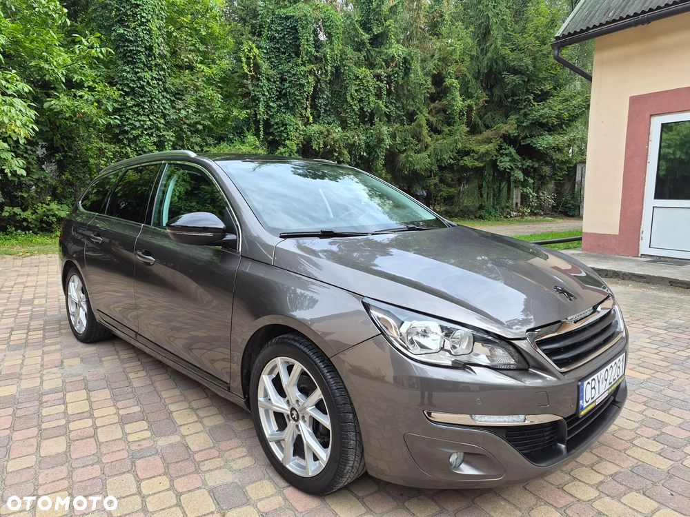 Peugeot 308 1.6 BlueHDi Allure S&S - 4