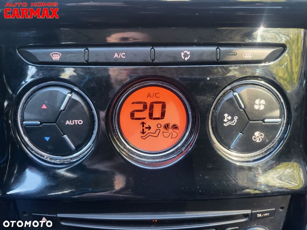 Citroën C3 1.2 PureTech Exclusive - 17