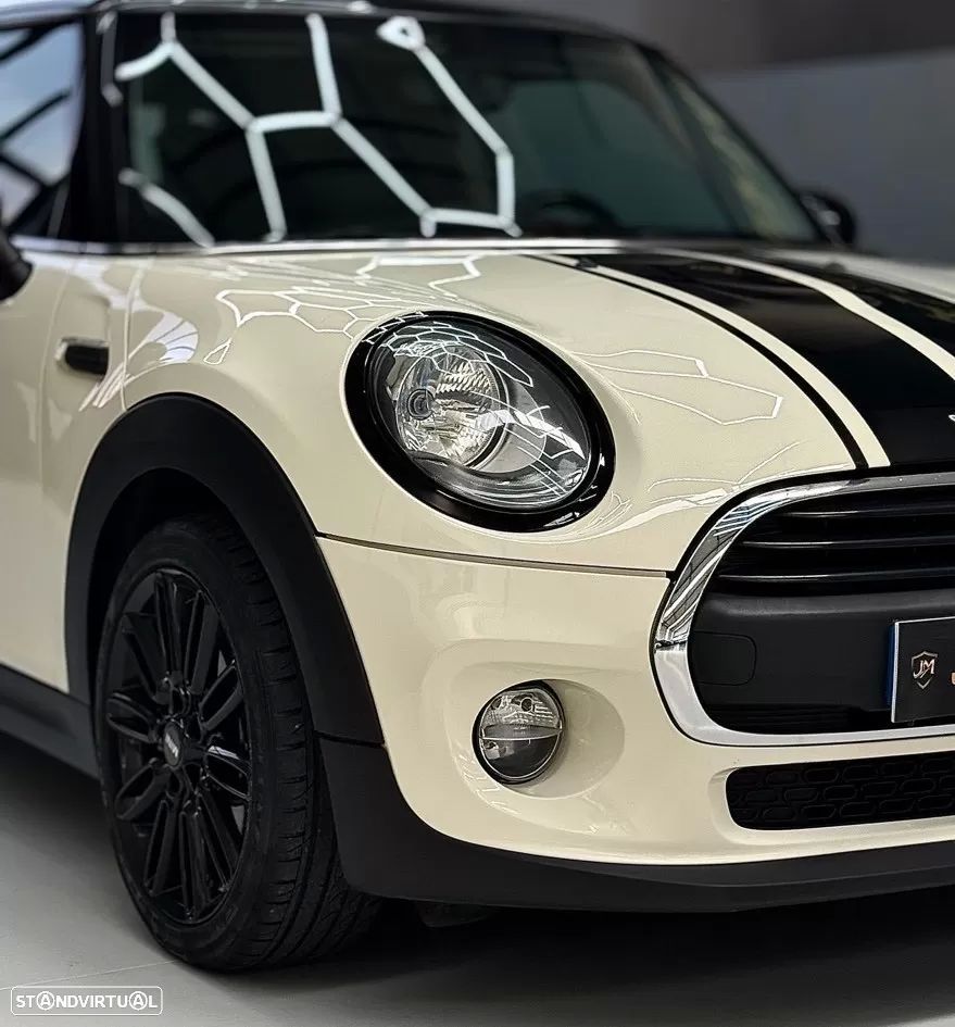 MINI 3 Portas One D - 11