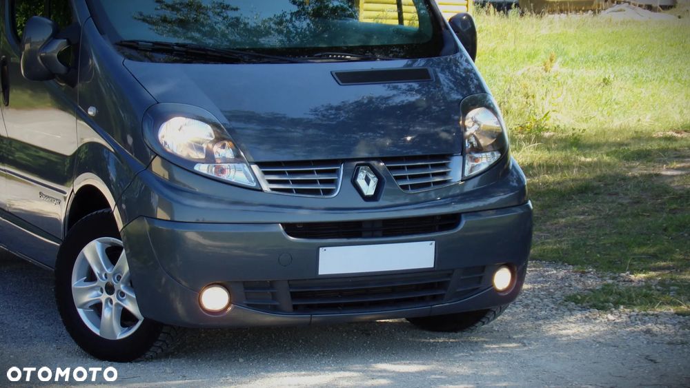 Renault Trafic - 2