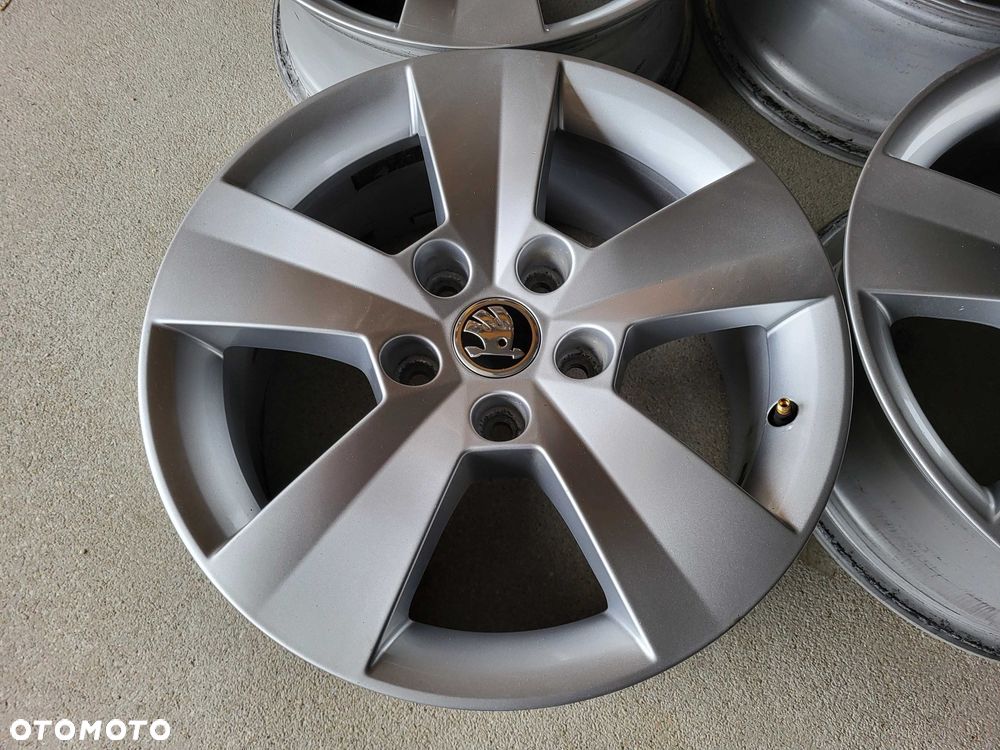 [763] Felgi aluminiowe Oryginal 16 Cali 5x112 Skoda ! ! ET41
