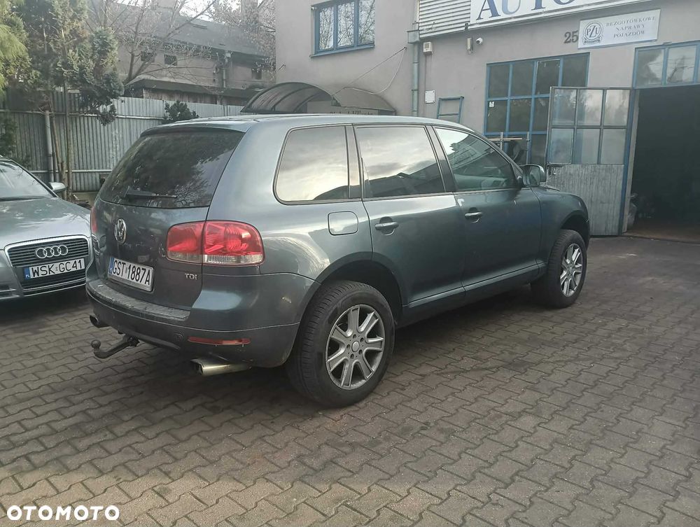 Volkswagen Touareg - 3