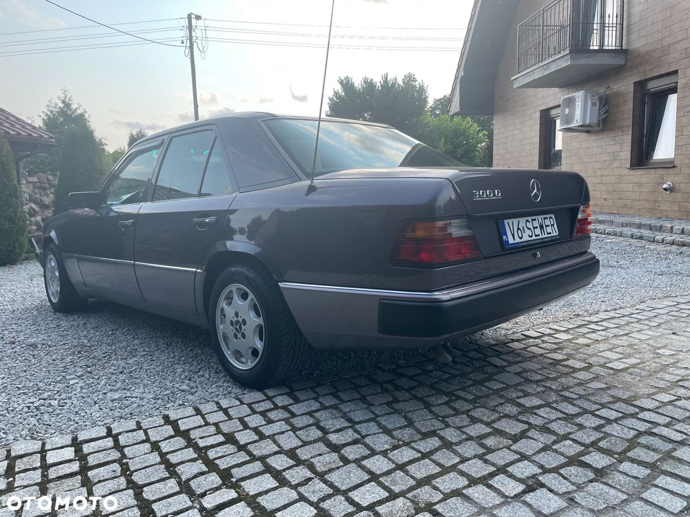 Mercedes-Benz W124 (1984-1993) - 7
