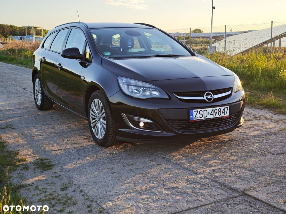 Opel Astra 1.7 CDTI Cosmo S&S - 2