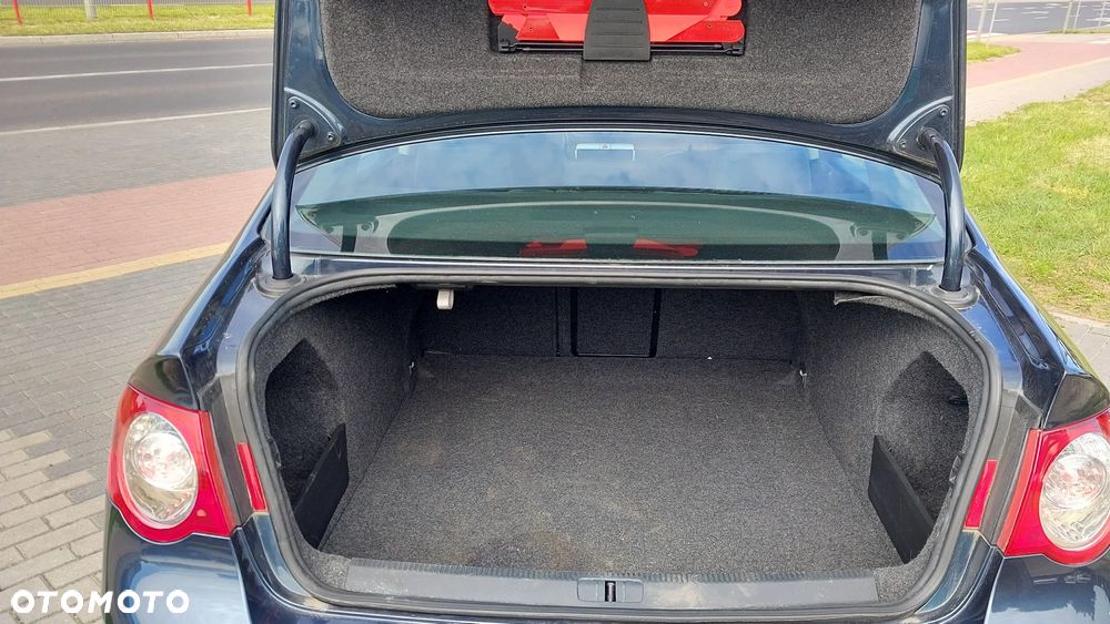 Volkswagen Passat 2.0 TSI Individual - 7