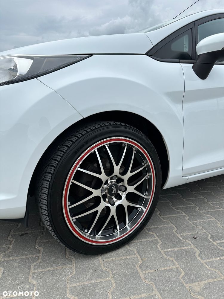 Ford Fiesta 1.0 EcoBoost Titanium X - 17