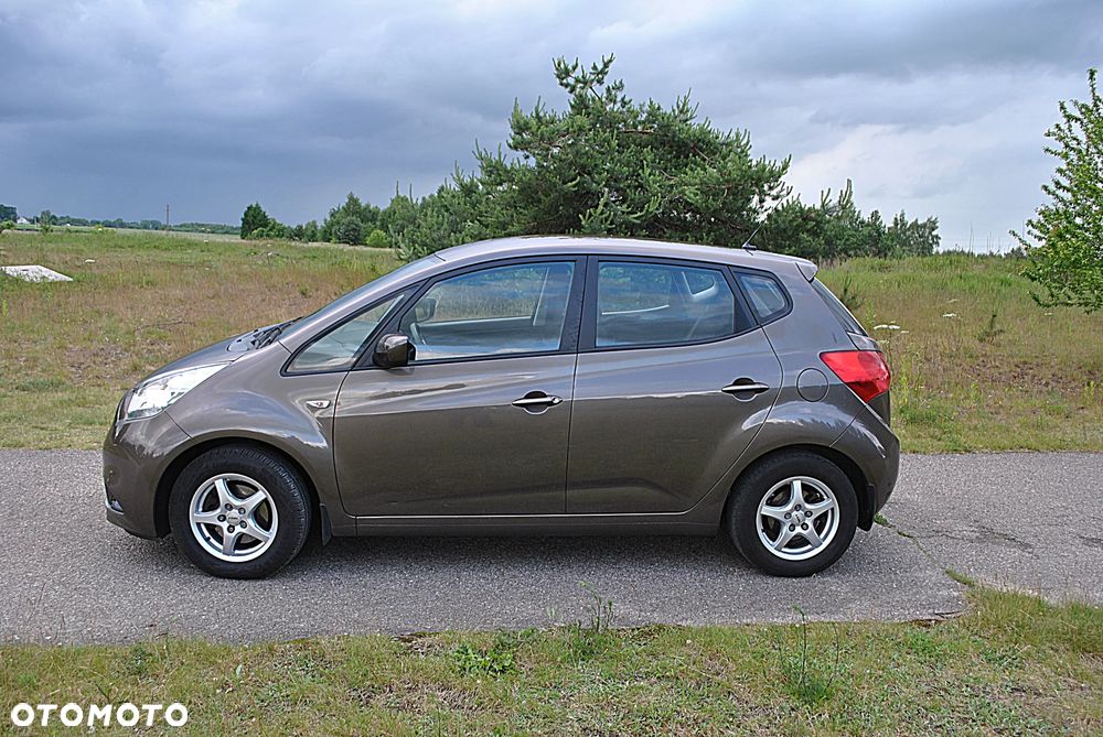Kia Venga 1.4 CVVT Business Line - 2