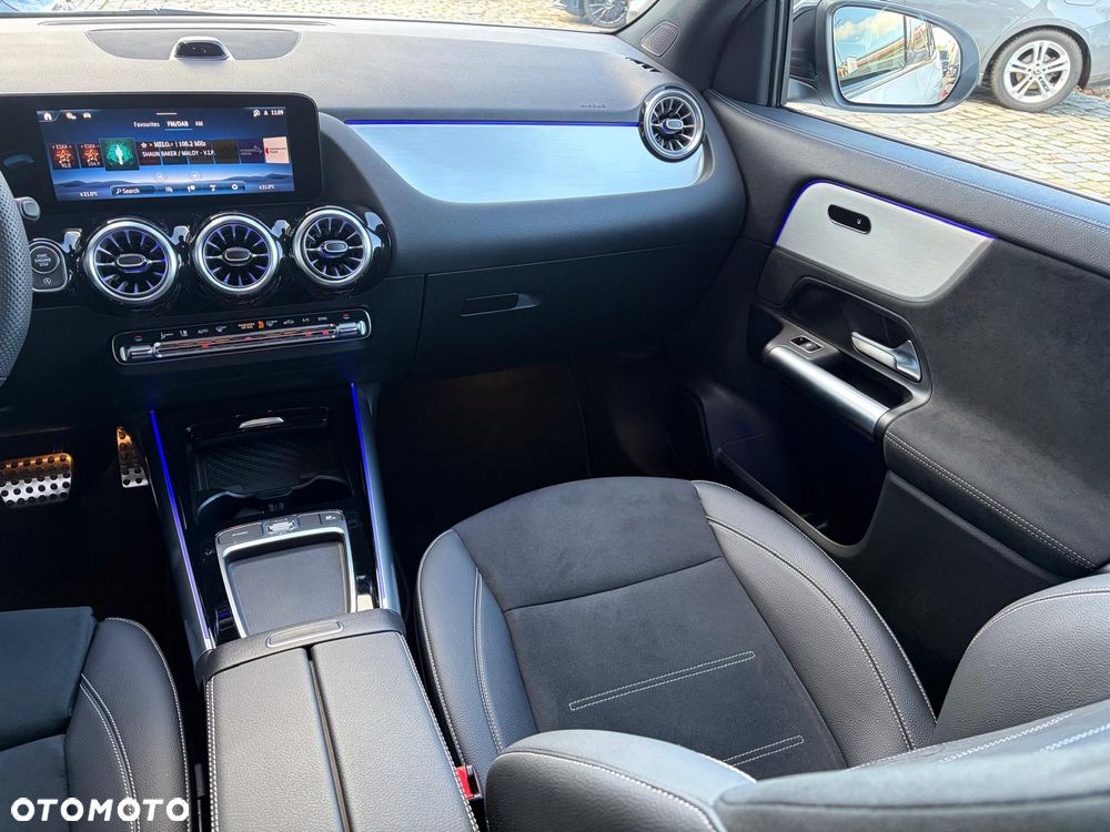 Mercedes-Benz GLA 200 AMG Line - 18