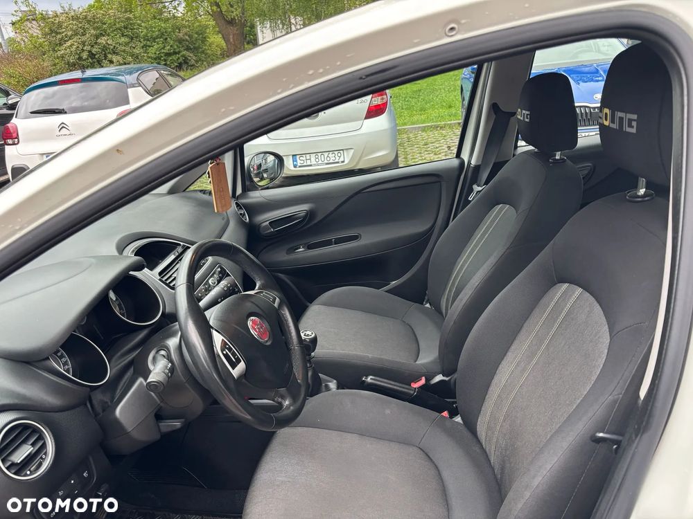 Fiat Punto 1.4 Young - 18