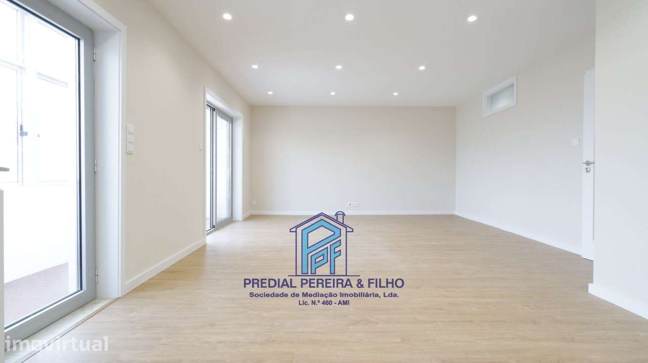 Andar Moradia T4+1 | Remodelado | Gueifães-Maia - Grande imagem: 2/29