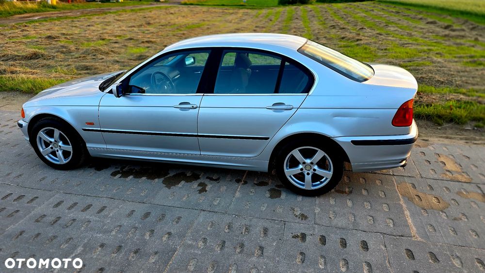 BMW Seria 3 - 8