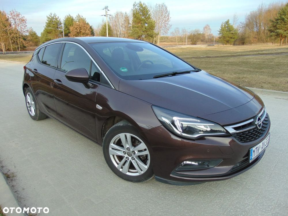 Opel Astra 1.4 Turbo Innovation - 28