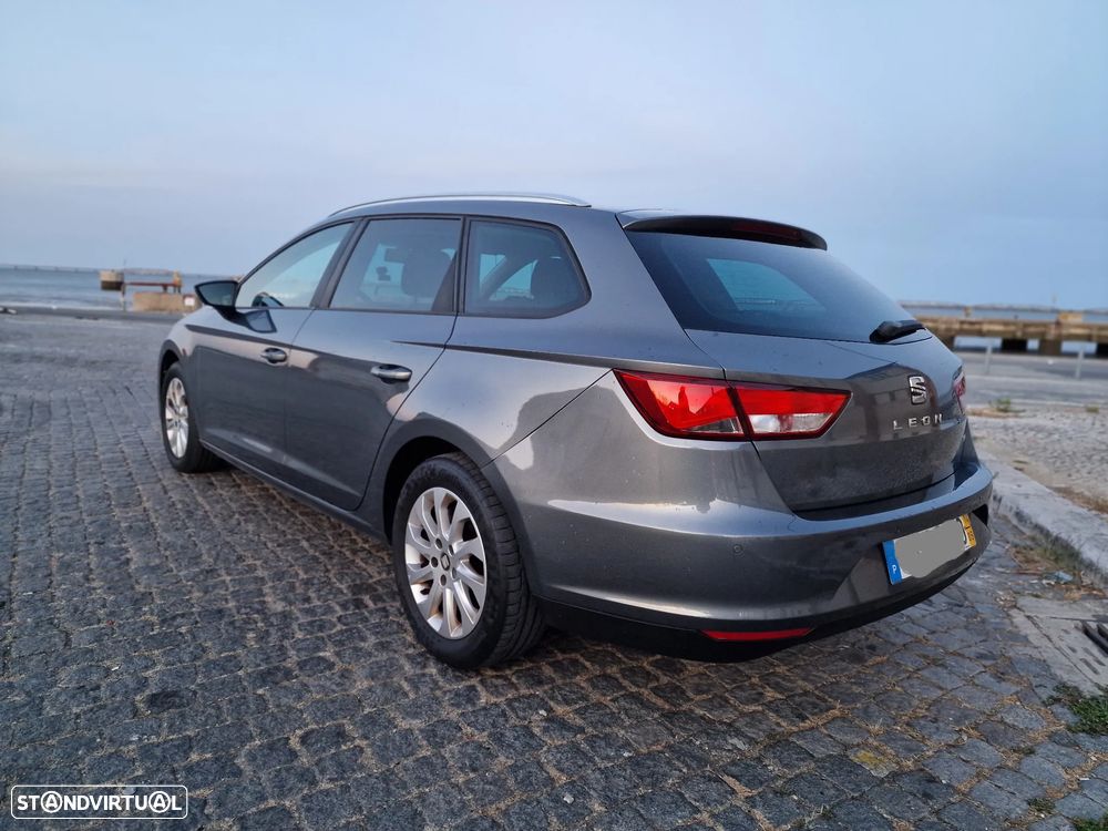 SEAT Leon ST 1.6 TDI Style Ecomotive - 1