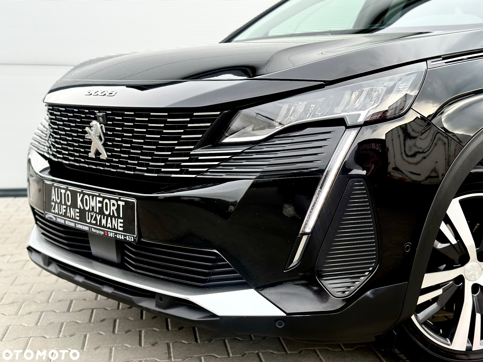 Peugeot 3008 BlueHDi 130 Stop & Start EAT8 Allure - 4