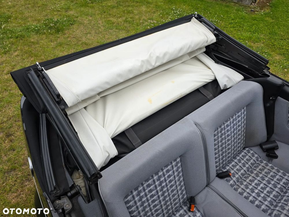 Volkswagen Golf - 38