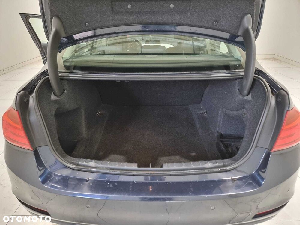 BMW Seria 3 - 19