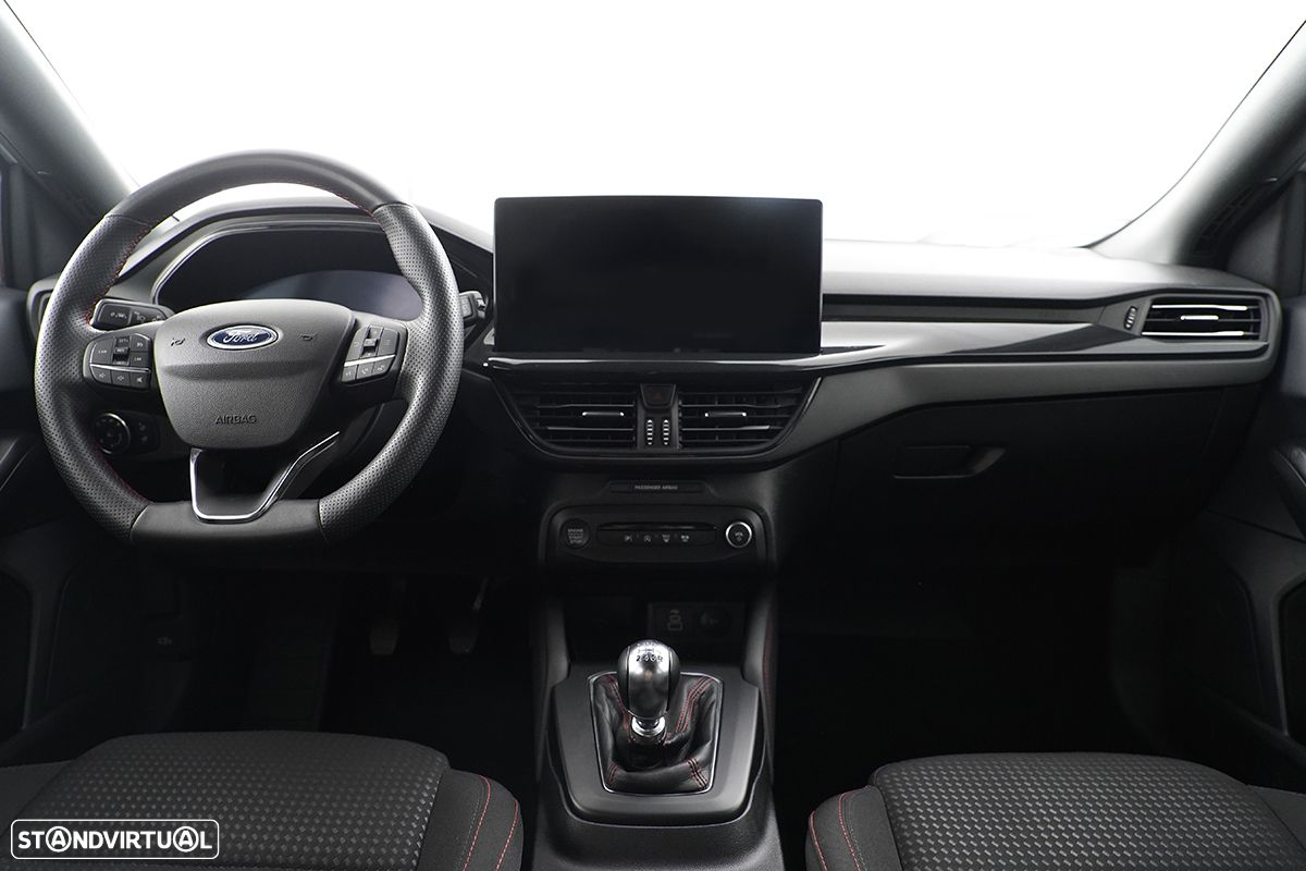 Ford Focus 1.0 EcoBoost MHEV ST-Line X - 7