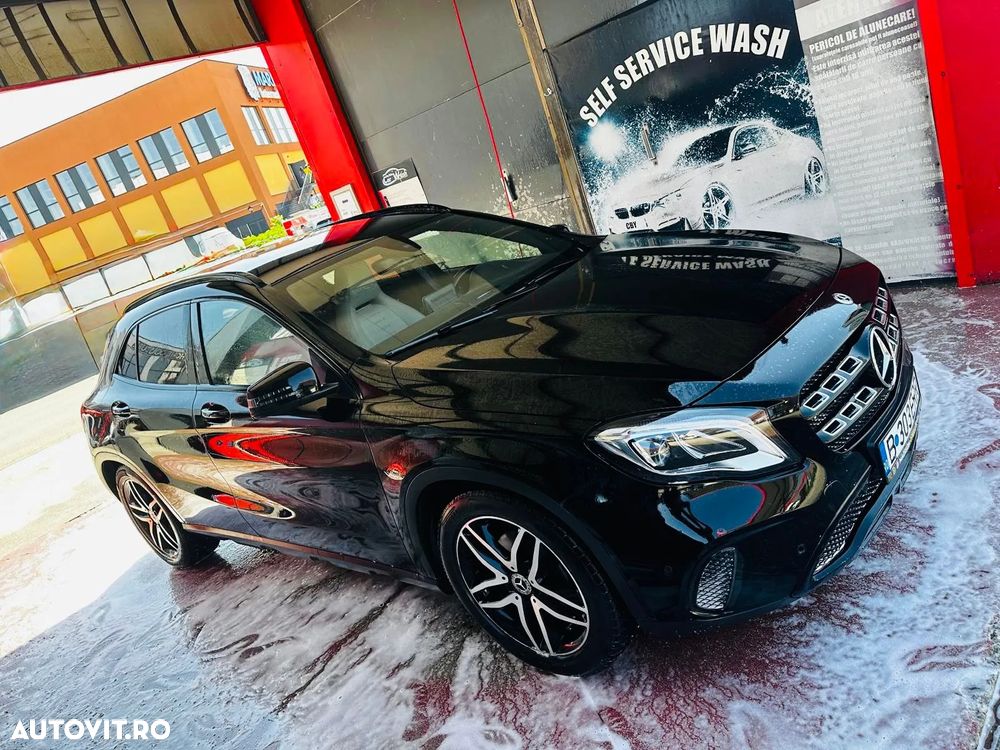 Mercedes-Benz GLA 200 d 4MATIC Aut. - 2
