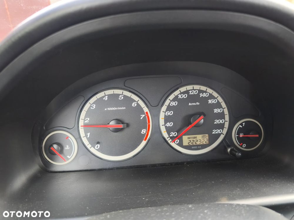 Honda CR-V 2.0i LS - 13