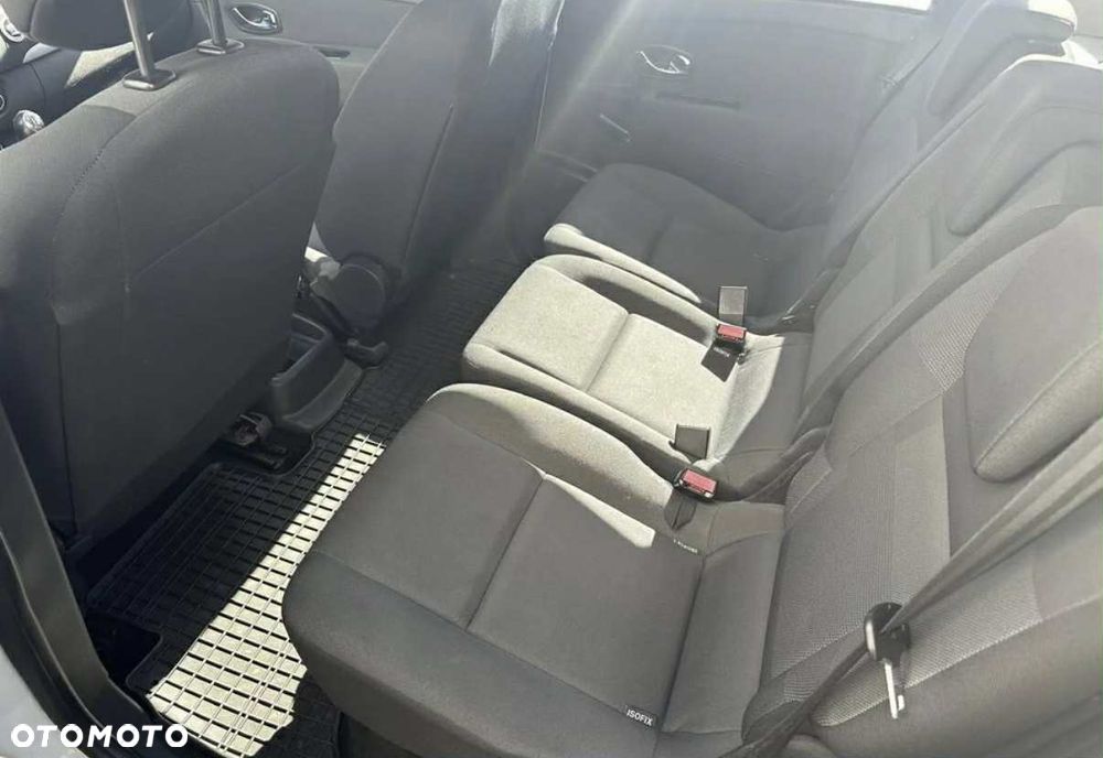 Renault Scenic ENERGY TCe 115 Expression - 8