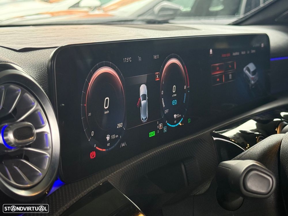 Mercedes-Benz A 250 e AMG Line - 42