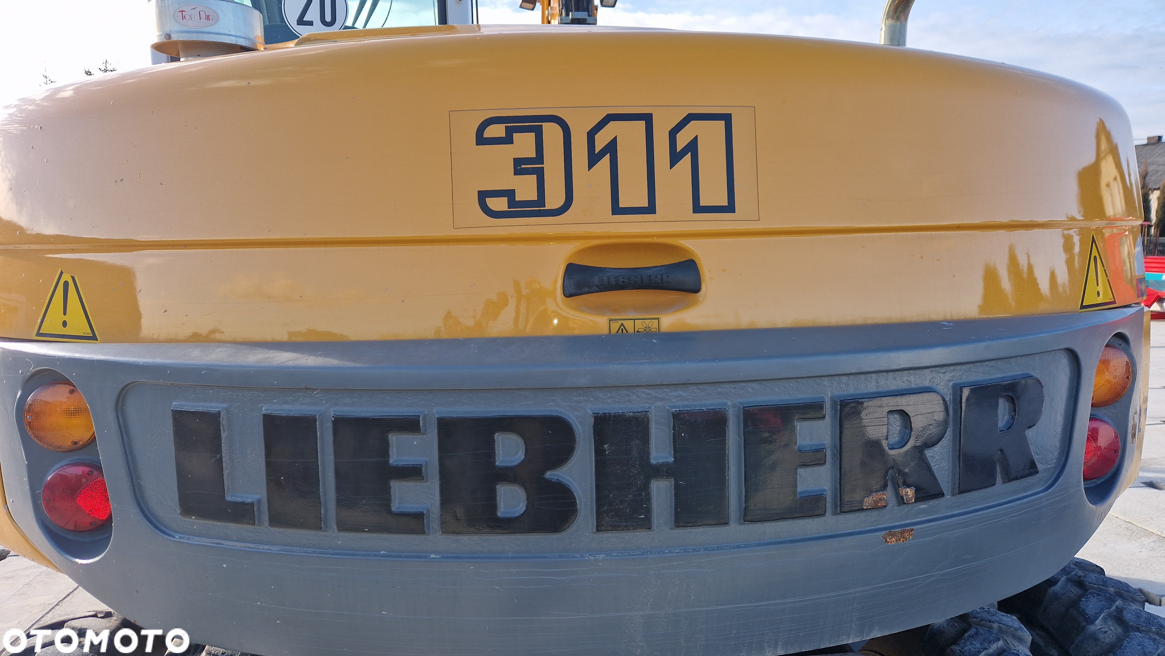 Liebherr 311 - 7