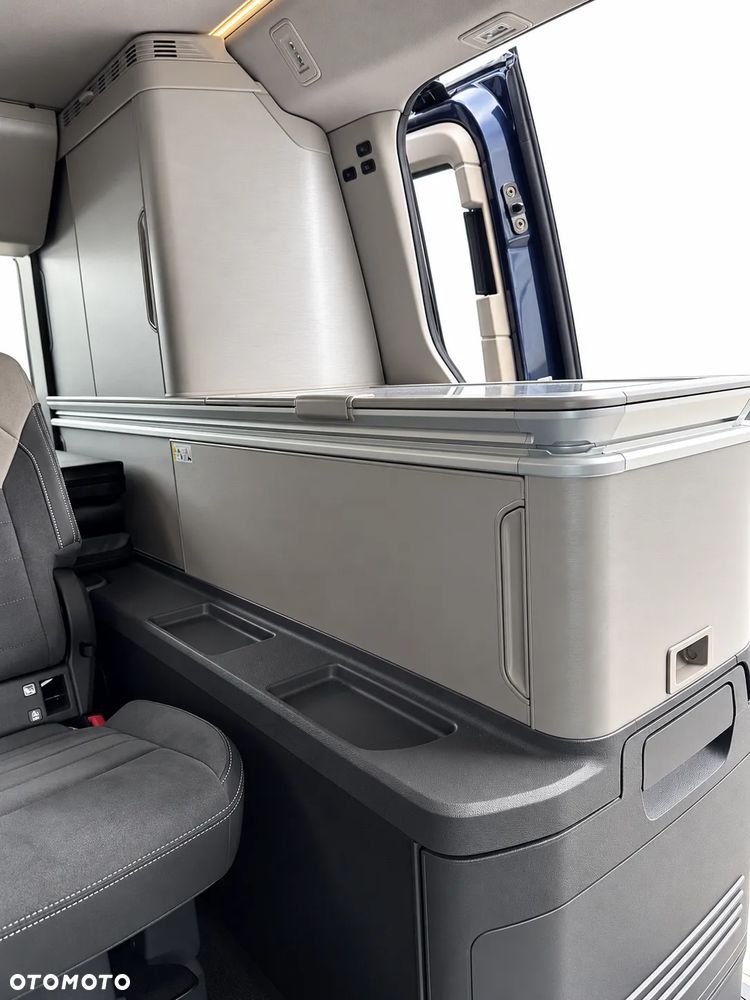 Volkswagen California - 14