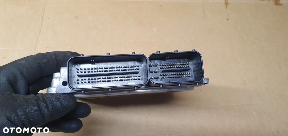 Komputer sterownik silnika BMW X1 E84 Lift 2.0D 8580308 - 2