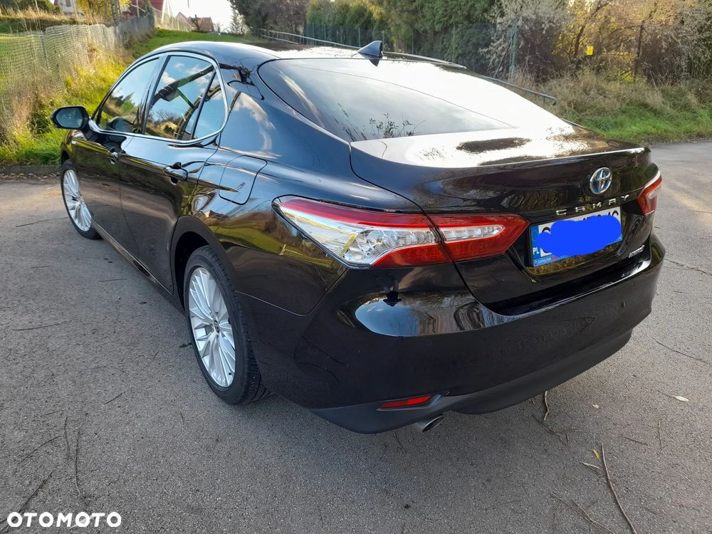 Toyota Camry 2.5 Hybrid Executive CVT - 6