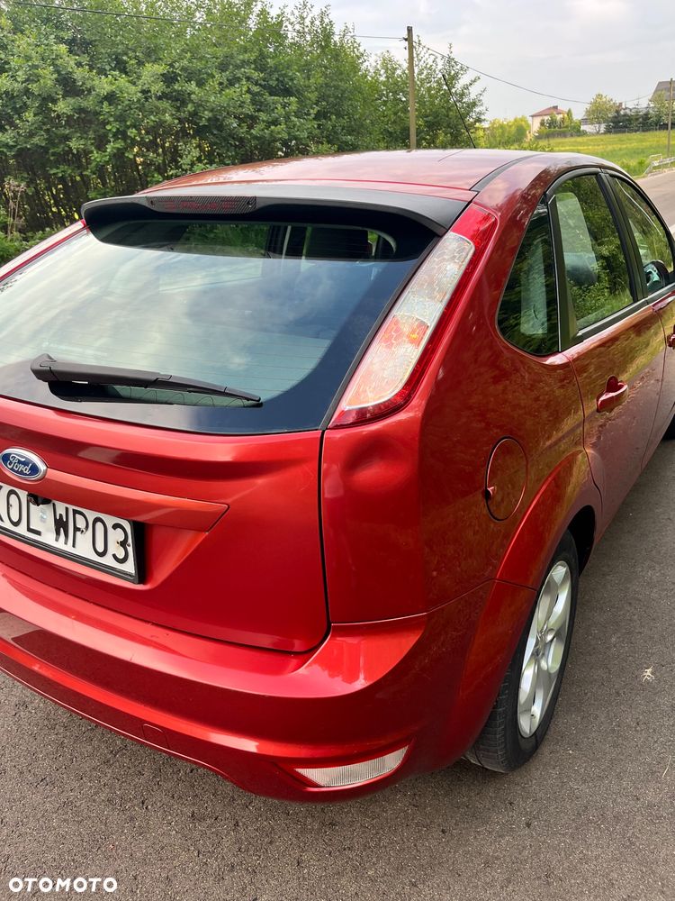 Ford Focus 1.6 Ambiente - 6