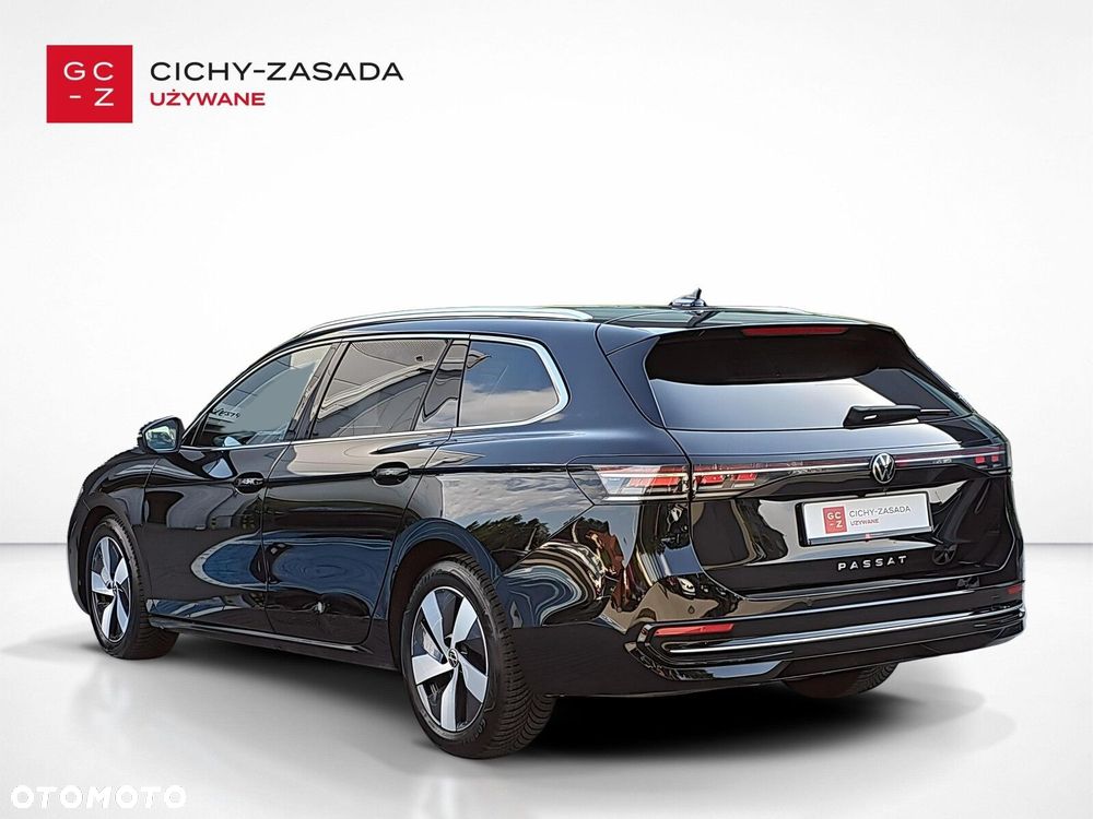 Volkswagen Passat - 7