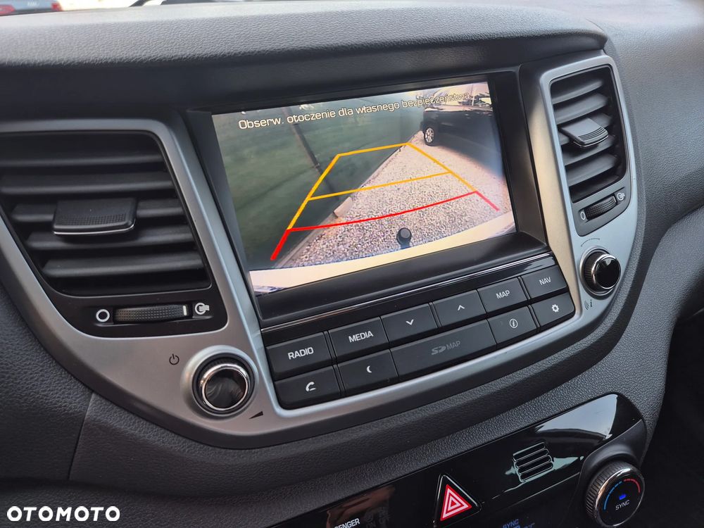 Hyundai Tucson 2.0 CRDI 4WD Automatik Style - 36