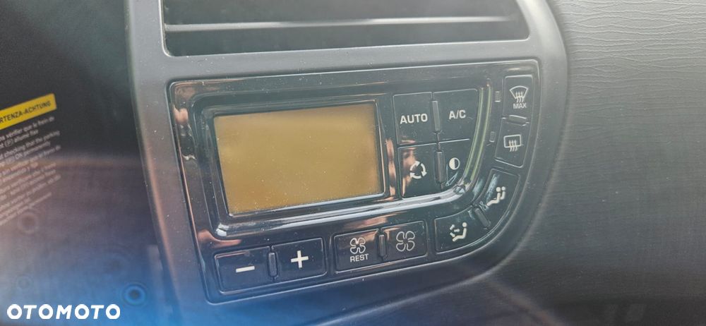 CITROEN C4 PICASSO LIFT 1.6 VTi 5FS (EP6C) 10 - 13 - RADIO RADIOODTWARZACZ - 24