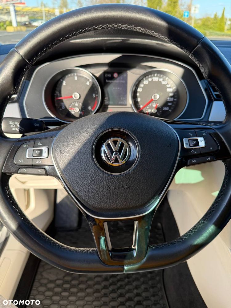 Volkswagen Passat 2.0 TDI BMT Comfortline DSG - 14