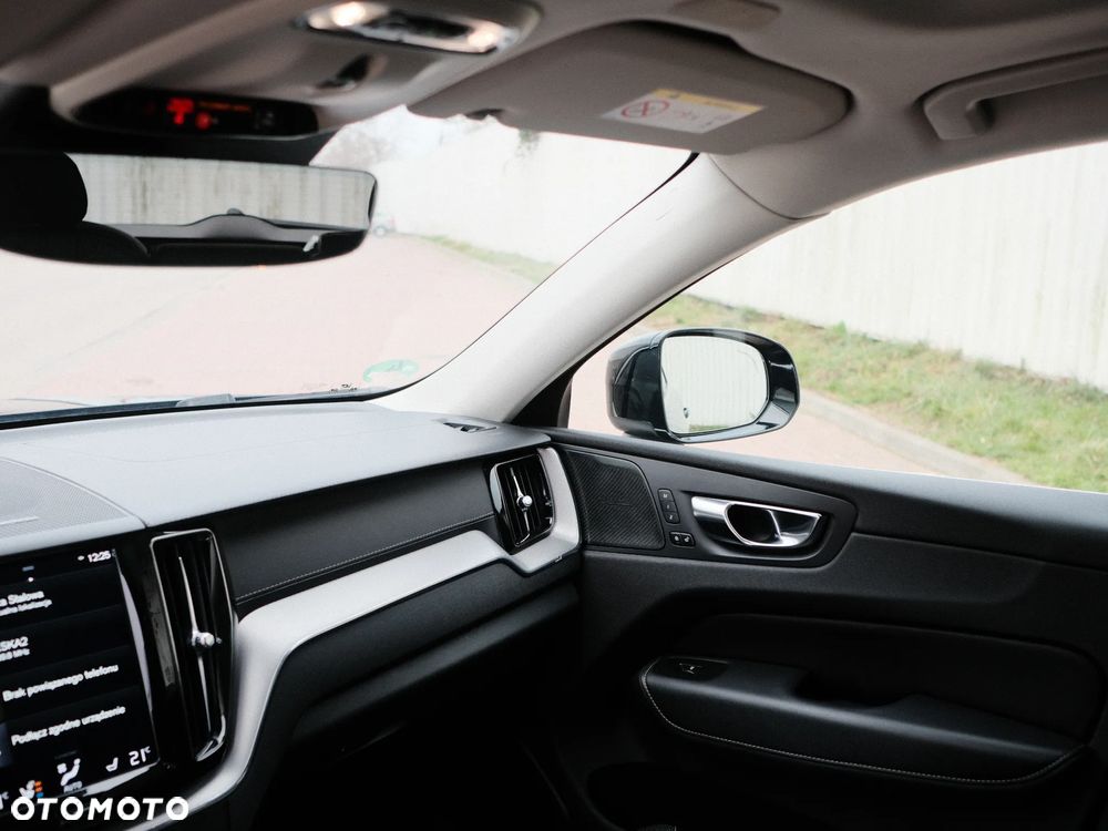 Volvo XC 60 D4 Inscription - 33