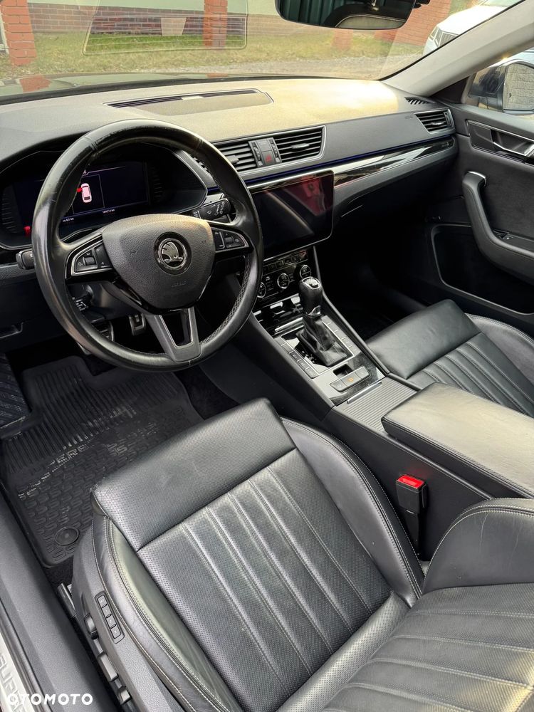 Skoda Superb 2.0 TDI SCR 4x4 L&K DSG - 13