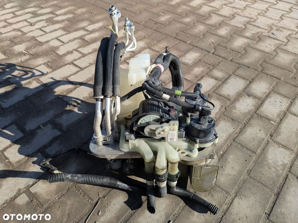 POMPA SUPERMAINFOLD CIEPŁA KLIMATYZACJI TESLA - 2
