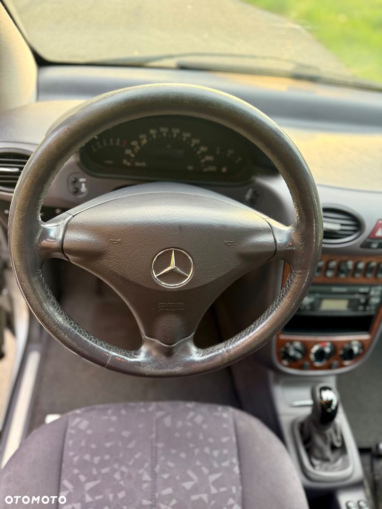 Mercedes-Benz Klasa A 190 L Elegance Piccadilly - 11