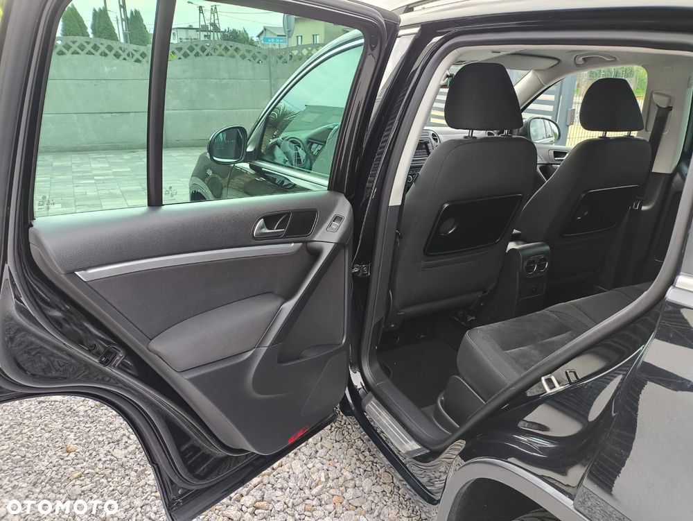 Volkswagen Tiguan - 21