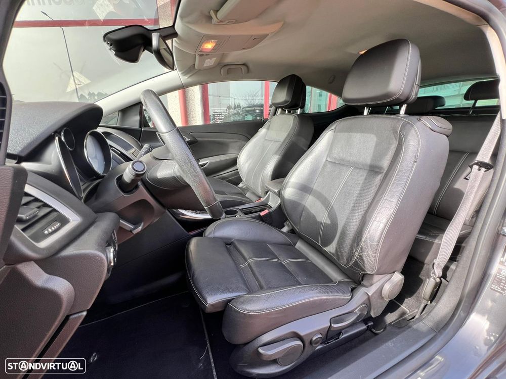 Opel Astra GTC 1.7 CDTi S/S - 3