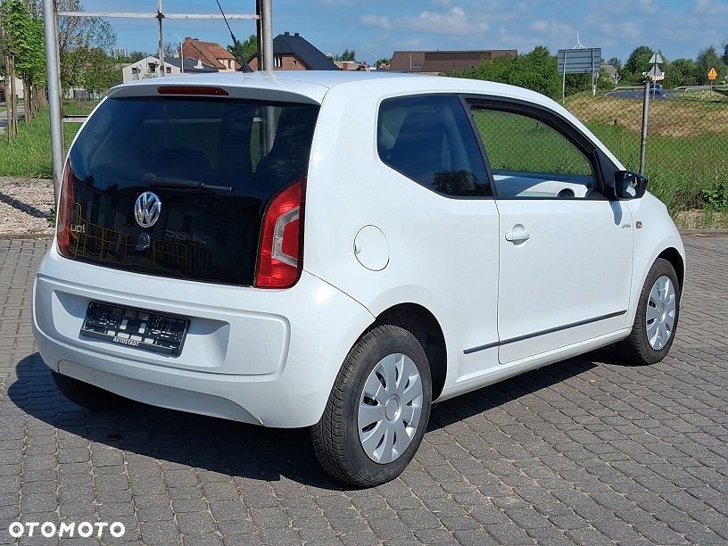 Volkswagen up! white - 5